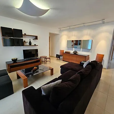 Elysia Park Bova * Pafos