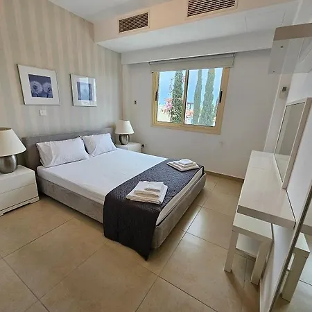 Elysia Park Bova Apartmán Paphos