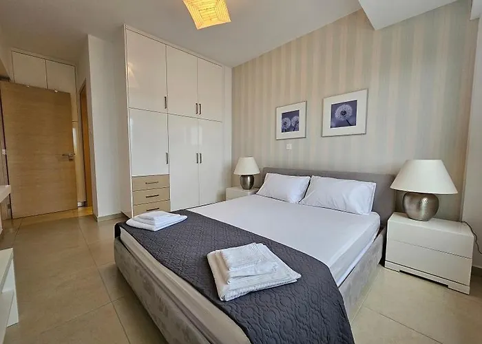 Elysia Park Bova Apartmán Paphos