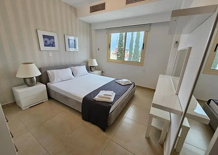 Elysia Park Bova Apartmán Paphos